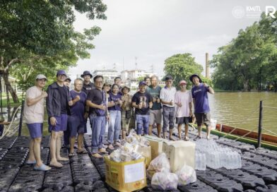 สจล. ร่วมกับ เอสซีจี เคมิคอลส์ นำนวัตกรรม “ทุ่นลอยน้ำคุณภาพสูง” ประยุกต์เป็นแพกู้ภัย เพื่อให้ความช่วยเหลือและเข้าถึงผู้ประสบอุทกภัยชุมชนริมคลองประเวศบุรีรมย์