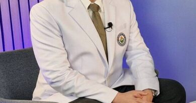 “เหงื่อออกหน้า–ศีรษะมากผิดปกติ” รักษาอย่างไร? จำเป็นต้องผ่าตัดหรือไม่?